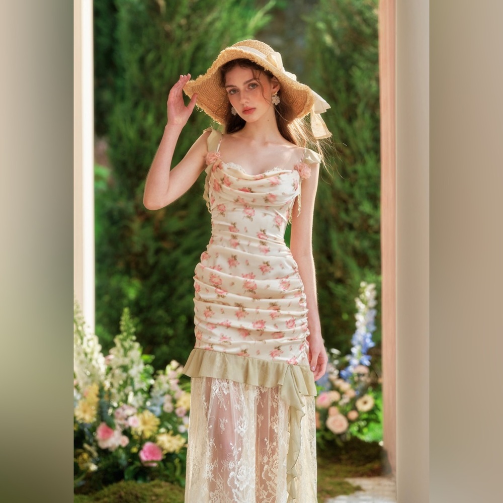 Lacemade Collection Oceanides" Dress - Picture 3 of 16